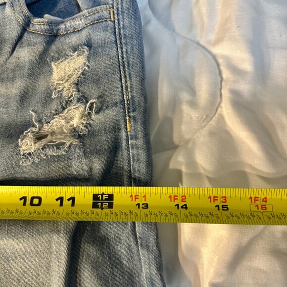 Light-Wash American Eagle Jeans Size 0 Regular Inseam 25 inches straight - Picture 6 of 11